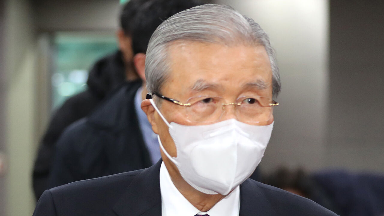 김종인 "항공모함 尹 선대위 비효율적" 전면 개편 시사