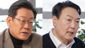 이-윤, 나란히 경제 유튜브 출연…주식 · 부동산 구상 내놨다