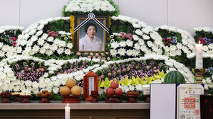 [포토] '30년 넘게 민주화에 헌신'…각계각층서 조문 행렬