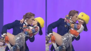 [SBS Star] VIDEO: HyunA ♥ DAWN Share the Sweetest Kiss During Their Performance