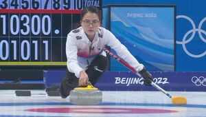 [영상] '김은정 샷→파워 스위핑' 해냈지만&hellip;블랭크 엔드 (8엔드) (컬링 여자 예선-대한민국 vs 스위스)