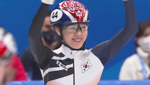 [영상] '눈치게임' 깬 기쿠치의 질주&hellip;김아랑은 6위 마감 (쇼트트랙 여자 1500m 순위 결정전)