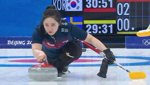 [영상] 공격적인 스웨덴…팀 킴 '철벽 수비'에 속수무책 (3엔드) (컬링 여자 예선-대한민국 vs 스웨덴)