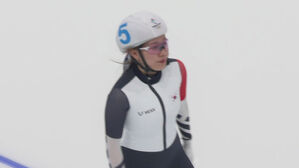 [영상] '아!' 뒤엉켜 넘어진 박지우의 불운&hellip;끝까지 달렸다 (스피드 스케이팅 여자 매스스타트 준결승)