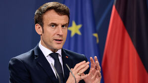 마크롱, '푸틴 친러 공화국 독립 승인 발표' 뒤 국가 안보회의 소집