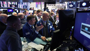 우크라 침공에 세계 주식 &middot; 가상화폐 급락&hellip;유가 &middot; 금값 급등