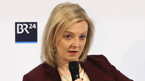 영국 외무 "러시아, 키예프 진입 계획할 가능성 매우 높다"