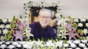 [포토] 마지막까지 저서 집필에 힘…'시대의 지성' 이어령 별세