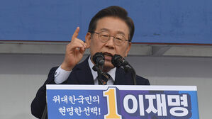 이재명 "신속한 산불 진화 위해…대형 헬기 등 장비 확충"