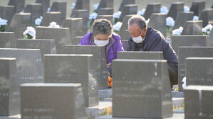 [포토] 시간이 흘러도 끝나지 않는 슬픔…제주 4·3 희생자 추념일