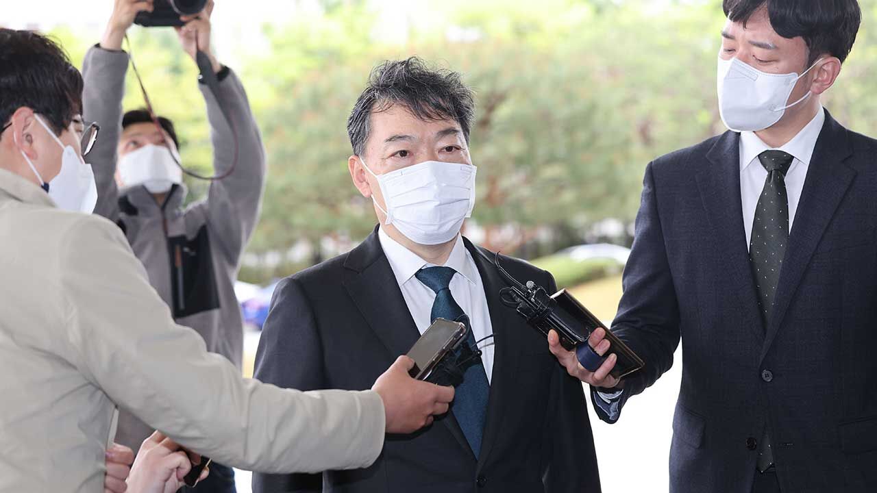 김오수 검찰총장 "민주당 '검수완박' 당론, 헌법 정면 위반"
