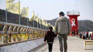 [포토] "기억하겠습니다" 전국 곳곳서 세월호 8주기 추모