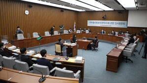 한덕수 총리 후보자 인사청문회 속개 지연&hellip;"자료 요청 협의"