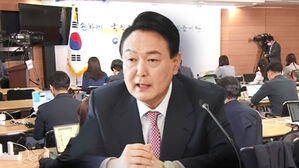 "국민과 직접 소통" 강조&hellip;시민사회수석실 확대&middot;개편한다