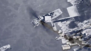 "드론 공격으로 러시아 함정 격침"&hellip;우크라, 영상 공개