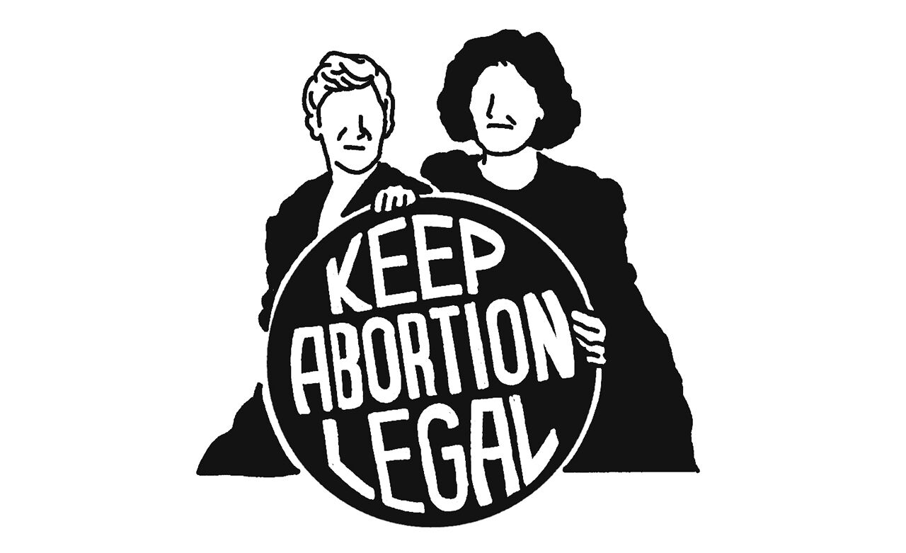 Keep Abortion Legal 판넬을 들고있는 여성