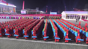 [D리포트] '코로나 강타' 북한 유증상자 35만 명 &middot; 사망자 6명&hellip;확산 원인으로 열병식 등 추정