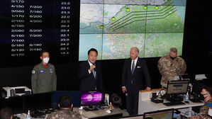 국방부 "한미, 전략자산 전개 논의 채널 구축할 것"