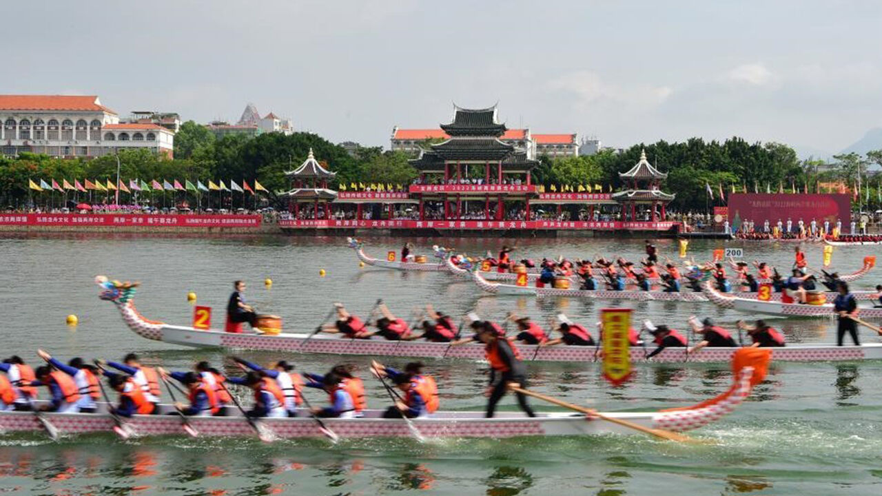  World Report Women Should Not Ride A Chartered Boat Controversy 
