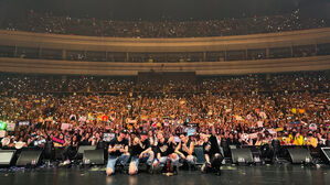 MONSTA X
