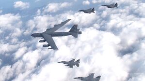 [단독] '미사일 31톤 탑재' B-52 전략핵폭격기도 떴다&hellip;미국, 북한 핵실험 도발 '최대 압박' (D리포트)