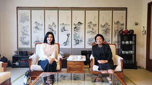 김건희 여사 지인 논란 그 뒤&hellip;이순자 예방 땐 행정관만