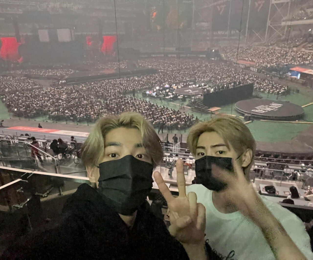 BTS JUNGKOOK & More K-pop Stars Spotted at SEVENTEEN's Seoul Concert