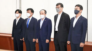 고물가·대출 상환 '부담'…"경제 위험 막겠다" 한목소리