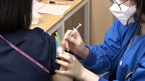 [실시간 e뉴스] 2030 젊은층 '백신 3차 접종' 늘고있다&hellip;이유는?