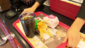 [실시간 e뉴스] '점심값 어쩌나'&hellip;프랜차이즈 업체들, 줄줄이 가격 인상