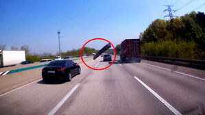 [실시간 e뉴스] 쇠막대 날아와 '퍽'&hellip;도로 위 흉기 판스프링 사고 속출