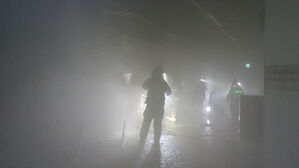 서울 송파구 복합쇼핑몰 창고서 화재&hellip;2백여 명 대피