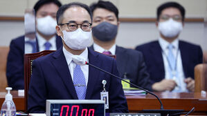 이원석 청문회서 '최강욱 제척' 공방&hellip;"이해충돌" vs "침소봉대"