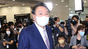 윤 대통령, 한기정 공정위원장 &middot; 이원석 검찰총장 임명 재가