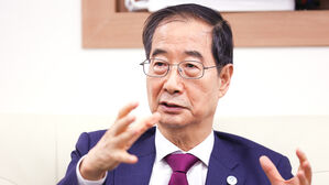 한덕수 총리, 아베 국장 참석차 방일&hellip;기시다와 면담 조율