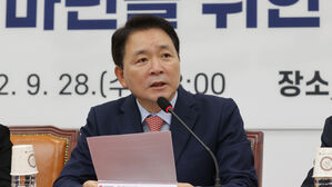 [정치쇼] 성일종 "이재명 '친일국방'? 사법리스크 탈피 위한 안보 죽창가"
