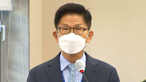 [HOT 브리핑] 시작부터 '레드카드' 환노위 국감…'김문수 청문회'가 된 이유?