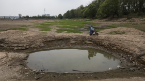 중국 양쯔강 가뭄 심각, 겨울 전력난으로 이어질까?