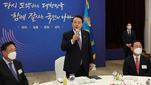 윤석열 대통령, 국민의힘 원외당협위원장 오찬 간담회 (사진=대통령실 제공, 연합뉴스)