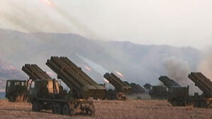 북한군 "남측에서 발사체 수십 발…130여 발 대응 사격"