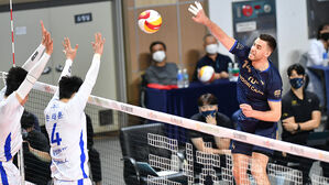 프로배구 우리카드, 삼성화재 꺾고 개막 2연승