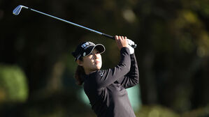 정연주, KLPGA 넥센·세인트나인 마스터즈 1R 단독 선두