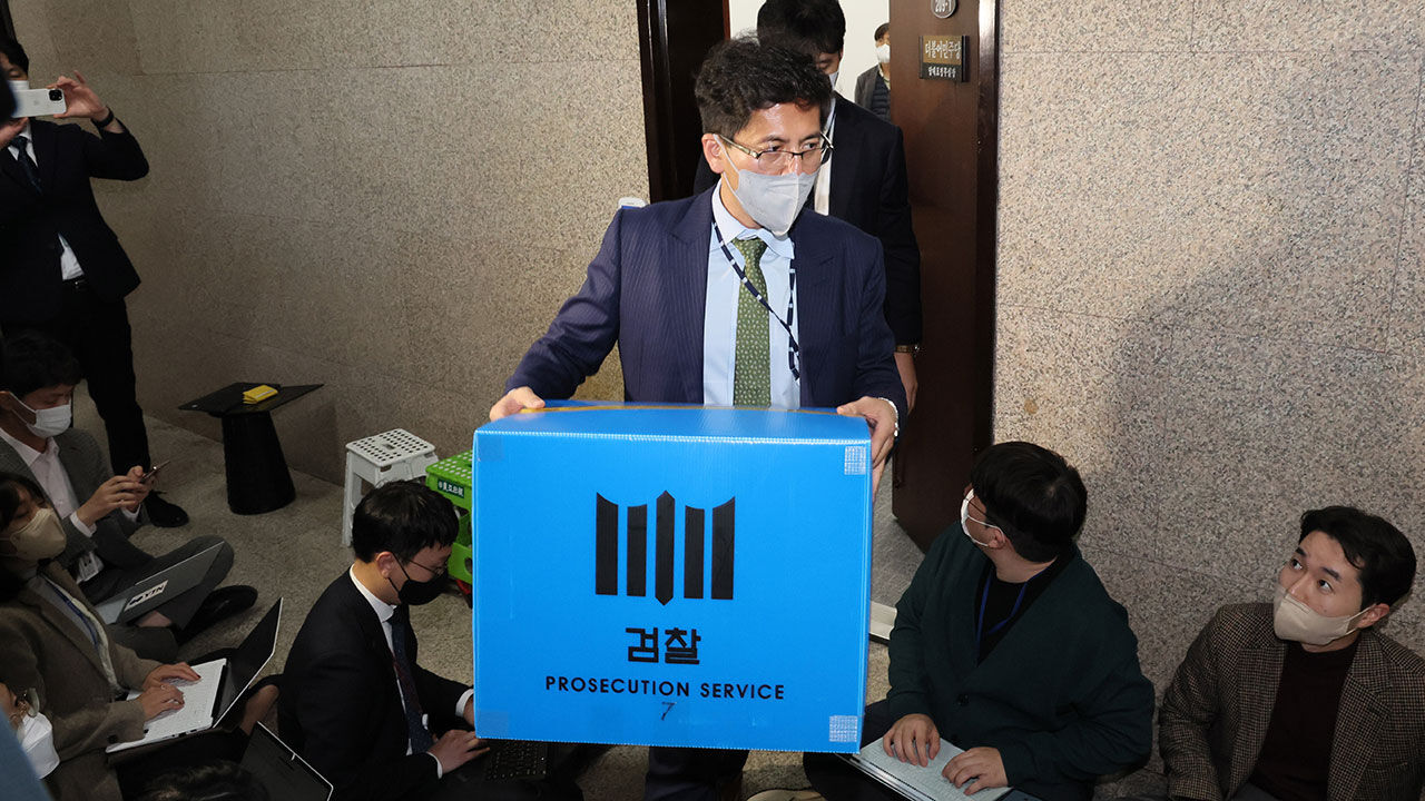 '정진상 뇌물' 수사 본격화…