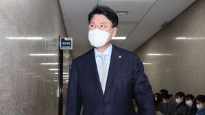 중진회의 참석하는 장제원