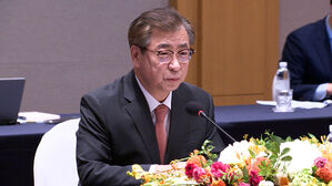 검찰, 서해피격 의혹 서훈 전 청와대 국가안보실장 소환