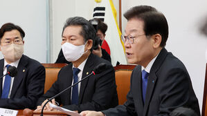 최고위 발언하는 이재명 대표