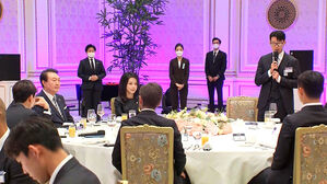 나흘새 3차례 靑 찾은 윤 대통령&hellip;영빈관 &middot; 상춘재서 외빈 접견