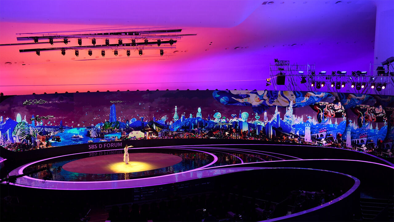 개막공연에 '고래'가 등장한 이유 [SDF다이어리]