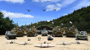 [취재파일] 드론 사령부 창설과 드론 신무기 개발…"졸속 · 날림 우려한다"