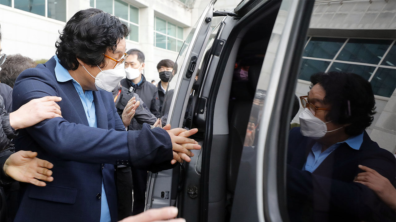 김성태 쌍방울 전 회장 입국 (사진=연합뉴스)